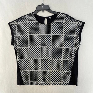 Uniqlo Tops Womens Sz M Black Provence Print Geometric French Sleeve Round Neck